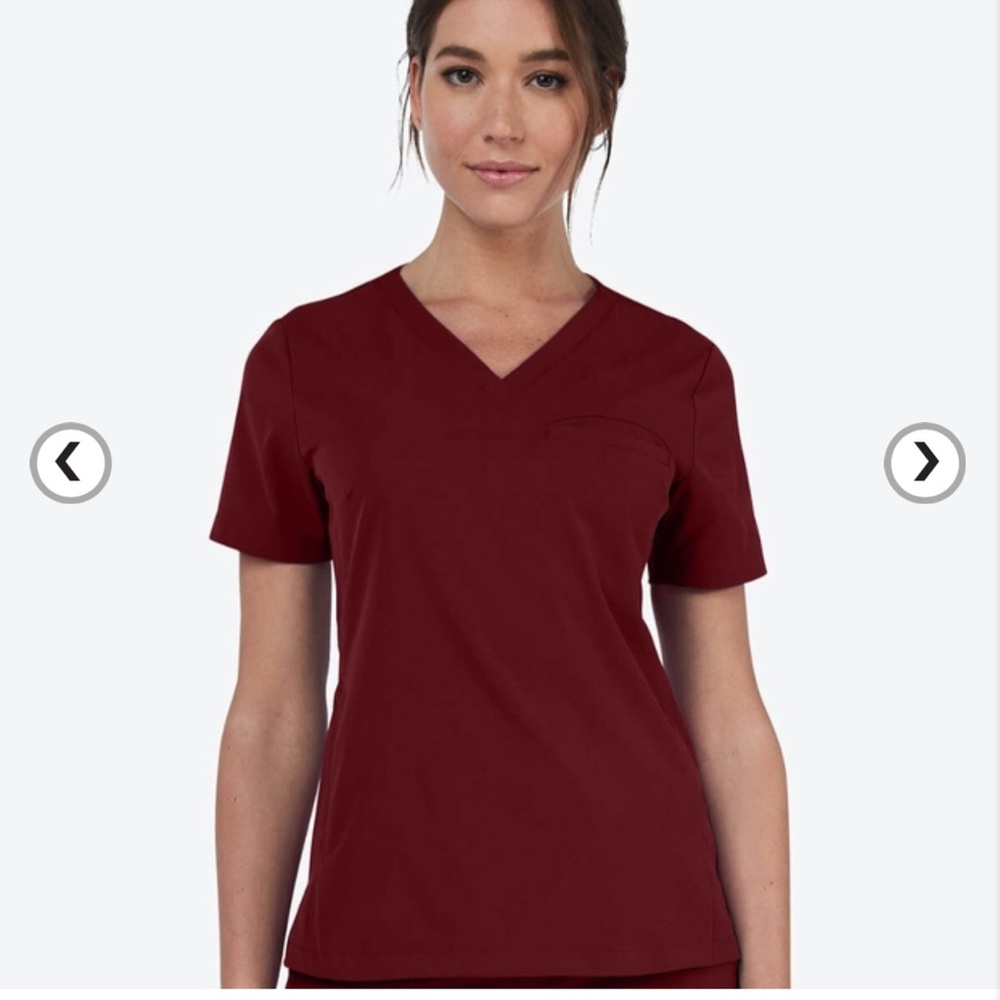 Medelita Vista Scrub Top